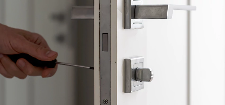 Key Programming Locksmith Open Now in Cathedral City, California